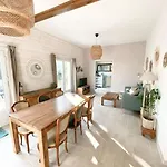 Vakantiehuis Charmante Maison Familiale -jardin -wifi -parking *