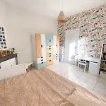Charmante Maison Familiale -jardin -wifi -parking Vakantiehuis