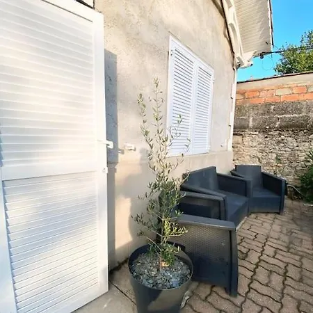 Charmante Maison Familiale -jardin -wifi -parking *