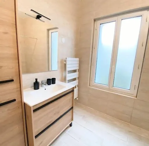 Nyaraló Charmante Maison Familiale -jardin -wifi -parking