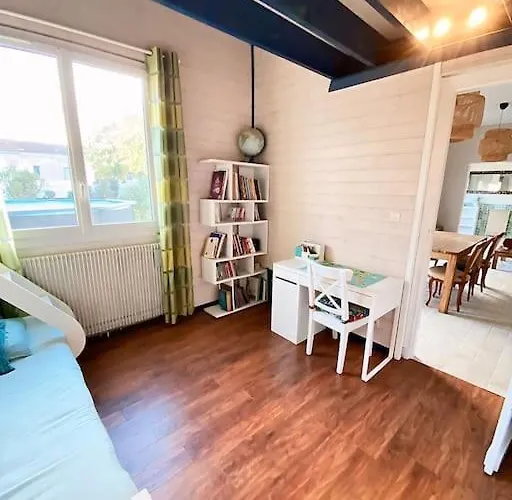 Nyaraló Charmante Maison Familiale -jardin -wifi -parking Mérignac