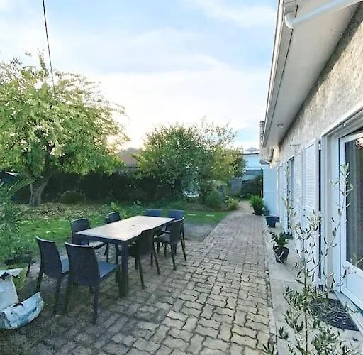 Charmante Maison Familiale -jardin -wifi -parking Nyaraló